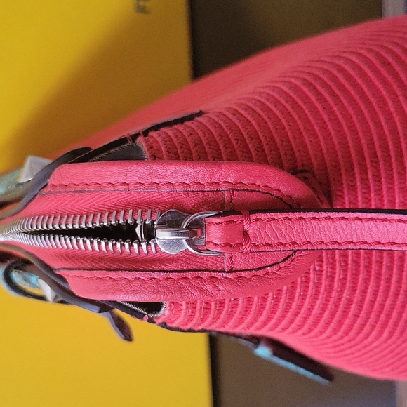 FENDI - Picture 6 of 16